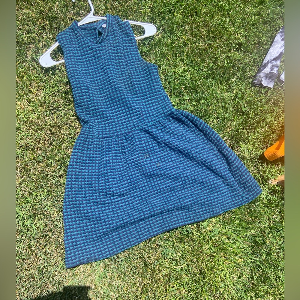 Stretchy material